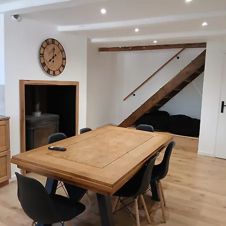 Maison De Village Apartman